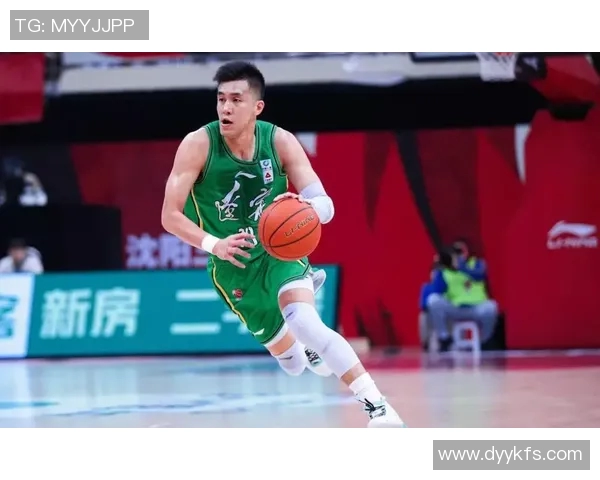 贺希宁：从篮球新星到职业生涯的辉煌历程与未来展望